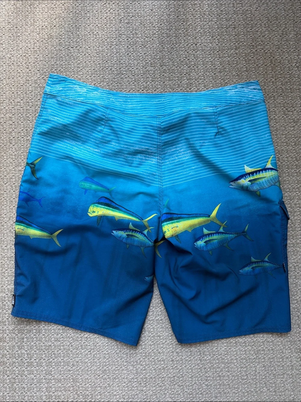 Reef Men's Blue and Yellow Tuna-Print Swim Shorts